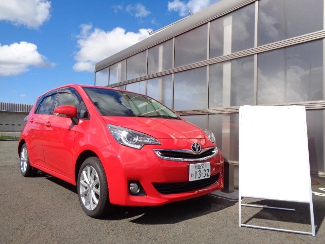 ドラグーンカーズレンタカー（ラクティス4WD/レッド）のレンタカーを探す