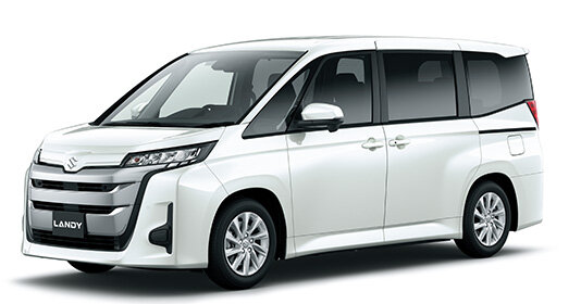スズキ　ランディ　ハイブリッド　７人乗り　【禁煙車】